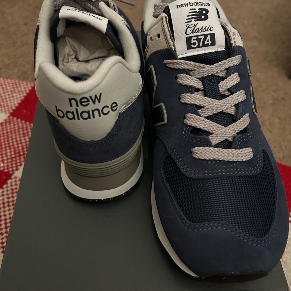 New Balance - Picture 6 of 6